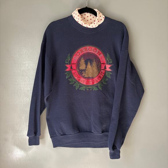 Vintage Gopher OREGON Women's Large Blue Graphic Apple Turtleneck Sweatshirt - Picture 1 of 9
